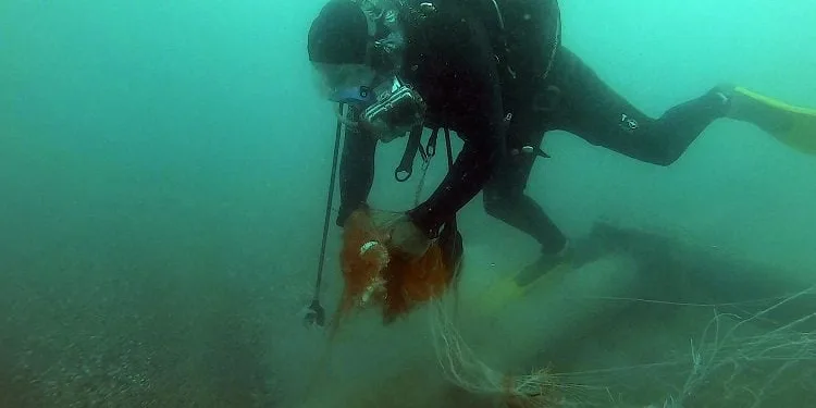 Hayalet ağlar deniz altında ölüm saçıyor