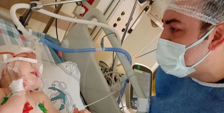Solu borusuna mama kaçan SMA’lı Zeynep bebek, yaşam savaşı veriyor