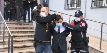 Bursa’da işkenceci çete üyeleri adliyeye sevk edildi