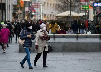 Avusturya’da aşı zorunluluğu resmen başladı