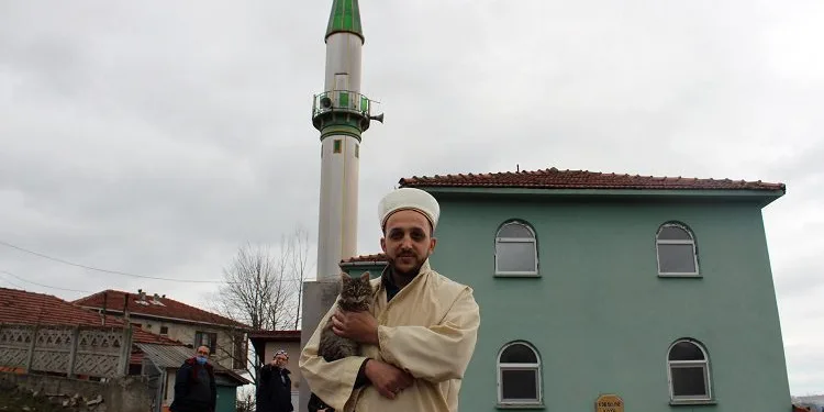 Doğa tutkunu ‘kuş’ fotoğrafçısı imam