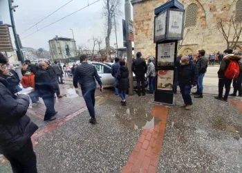 Bursa’da direksiyon başında kalp krizi geçirdi
