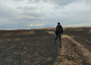 Yangının izleri gün ağarınca ortaya çıktı
