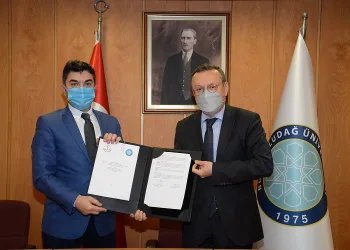 Türkiye’nin tek otomotiv lisesine BUÜ’den akademik destek