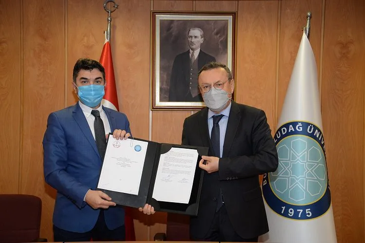 Türkiye’nin tek otomotiv lisesine BUÜ’den akademik destek