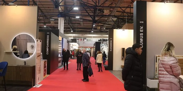 İnegöllü mobilyacıların Ukrayna’ya fuar çıkartması