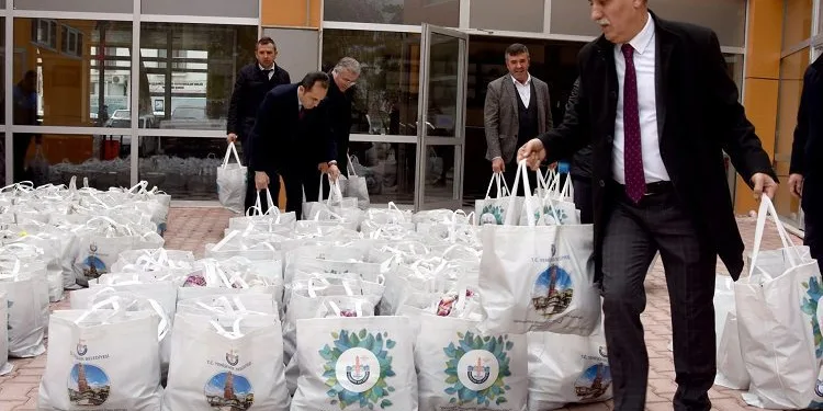 Yenişehir’de herkese eşit yardım yapılıyor