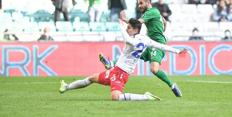 Bursaspor maksimum puanla ayrılmak istiyor