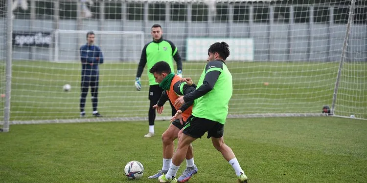Bursaspor’da Samsunspor maçı hazırlıkları başladı