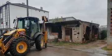 Bursa İnegöl’de metruk binaların yıkımı sürüyor
