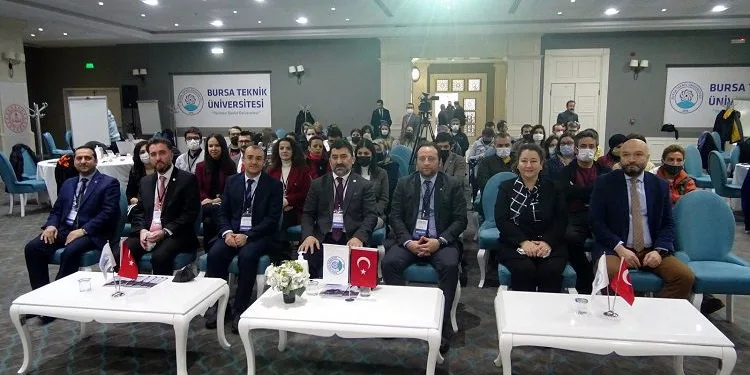 Bursa Teknik Üniversitesi’nden İngilizce çalıştayı