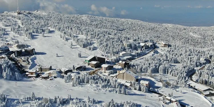 Uludağ’da kar kalınlığı 130 santimetreye ulaştı
