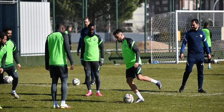 Bursaspor’da Samsunspor maçı hazırlıkları tamamlandı