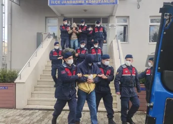 Bursa’da 50 olayın faili suç örgütü çökertildi