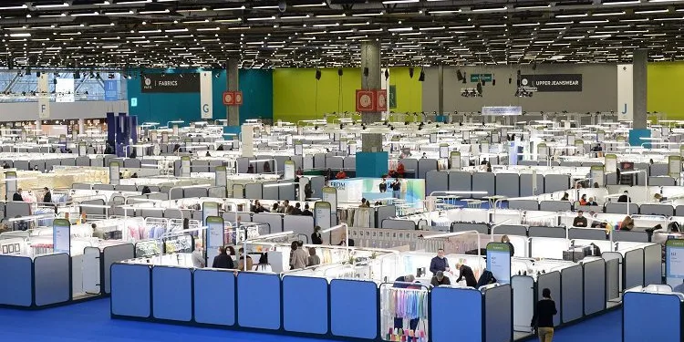 Bursa tekstili Paris’te büyük ilgi gördü