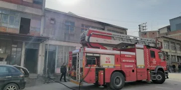 Bursa’da çatı yangınında 30 tavuk telef oldu