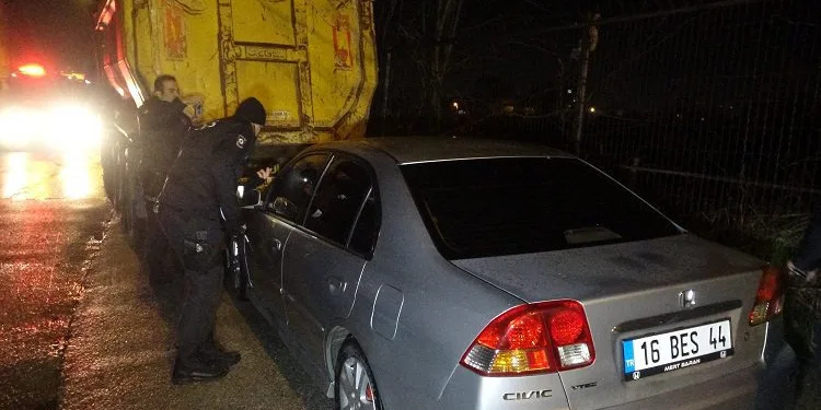 Bursa’da otomobilde çakmak gazı bomba gibi patladı