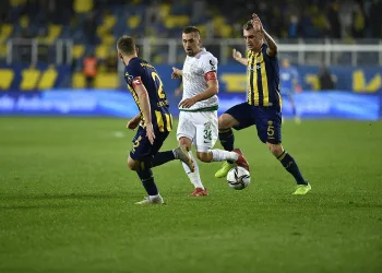 Bursaspor son 10 maçta 1’den fazla gol atamadı