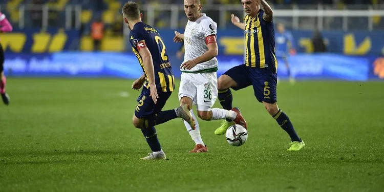 Bursaspor son 10 maçta 1’den fazla gol atamadı