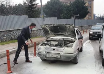 Bursa’da seyir halindeyken alev aldı