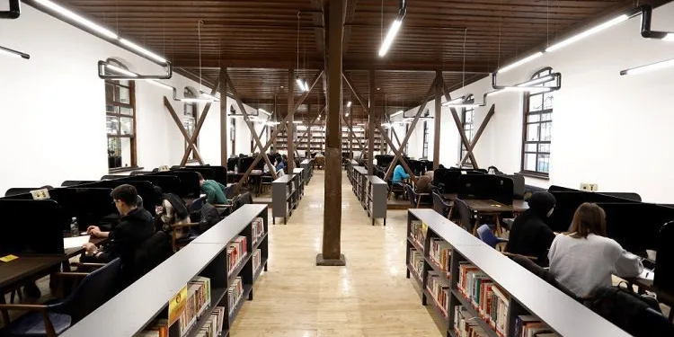Nöbetçi kitaphanelerde “askıda test” uygulaması başladı