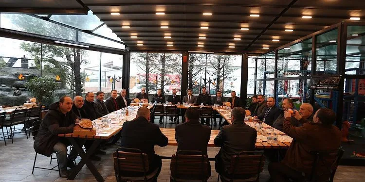 Gürsulu muhtarlar mahallelerinin ihtiyaçlarını anlattı