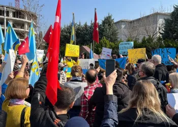 Bursa’da Ukrayna saldırıları protesto edildi