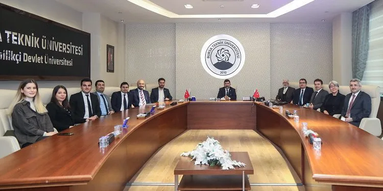 BTÜ Rektörü: Krizi fırsata çevirmeyi bildik
