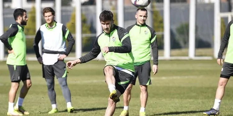 Bursaspor’da Ankaragücü maçı hazırlıkları tamamlandı