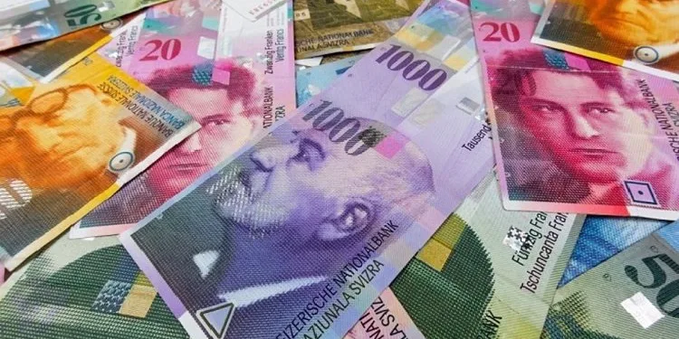 Erken emekli olabilmek için cinsiyet değiştirdi