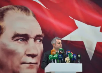 Bursaspor’un yeni başkanı Ömer Furkan Banaz oldu
