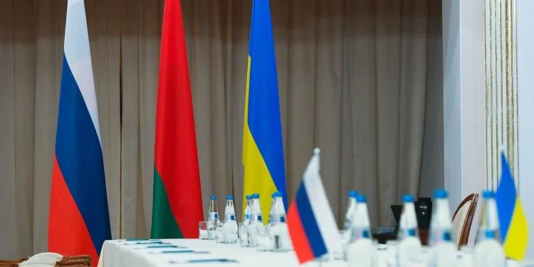 Belarus’ta Rusya-Ukrayna görüşmeleri başladı