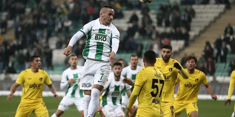 Bursaspor’da en çok süre alan yabancı oyuncu Alasgarov oldu