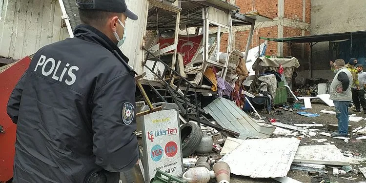 Bursa’da hurda deposunda patlama