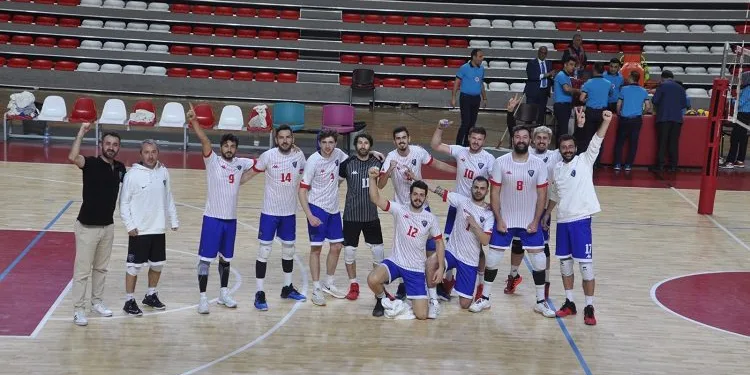 Karacabey Belediyespor her branşta yükselişte