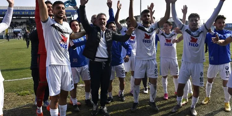 TECO Karacabey Belediyespor, Konya’dan galip dönmek istiyor