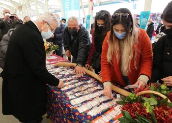 Bursa Nilüfer’de ‘Tohum Takas Şenliği’