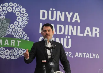 Bakan Kurum’dan zeytinlik arazileri iddialarına yanıt