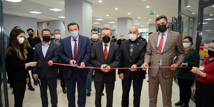 Yazılım mutfağı BUÜ’de hizmete açıldı