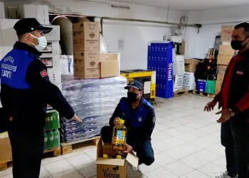 Bursa Osmangazi’de market ve depolar denetim altında