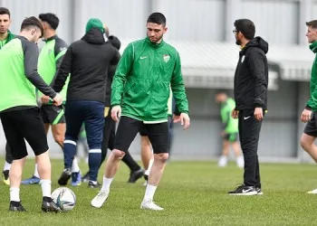 Bursaspor’da Kubilay Sönmez affedildi