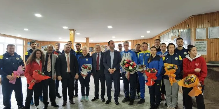 Bursa’da ağırlanan Ukraynalı sporculara ziyaret