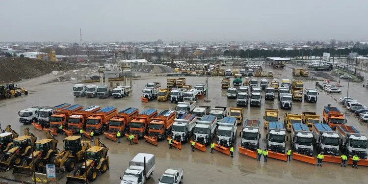 Bursa karla mücadeleye hazır