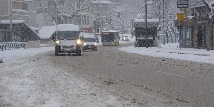 Bursa için peş peşe kar uyarısı