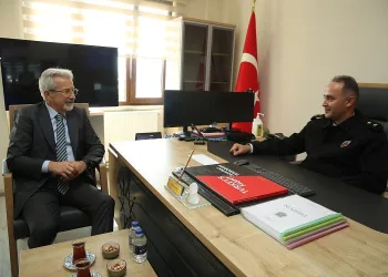 Turgay Erdem’den Üsteğmen Aktaş’a hayırlı olsun ziyareti