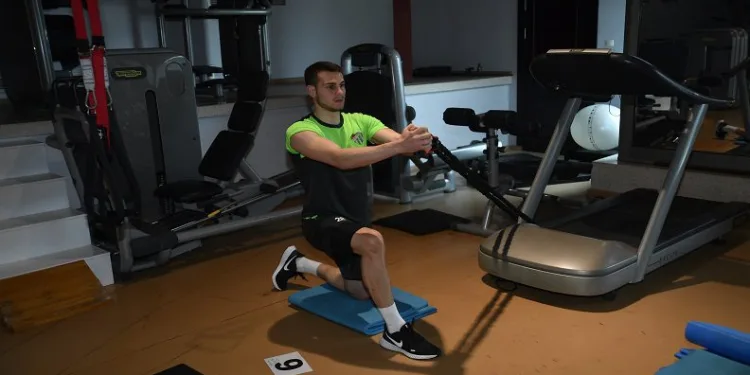 Bursaspor kondisyon salonunda çalıştı