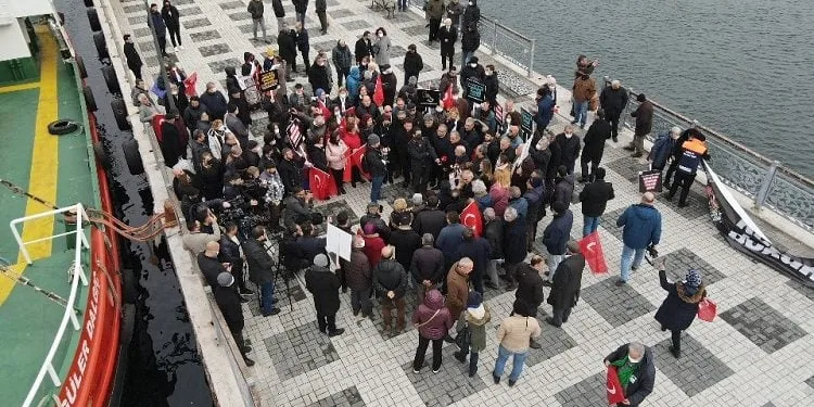 Bursa’da ‘Körfezime Dokunma’ çağrısı