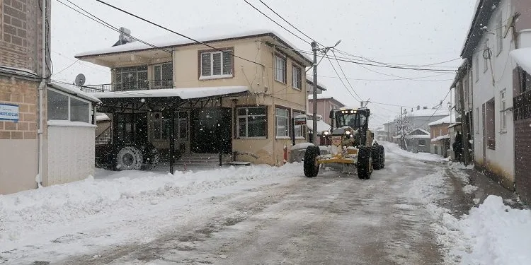 Bursa’da 169 mahalle yolu ulaşıma açıldı