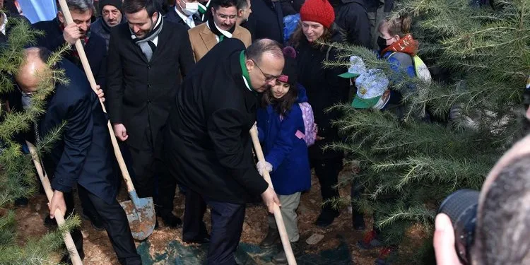 Bursa’da binlerce fidan toprakla buluştu