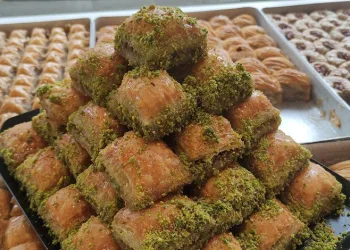 Bursa’da baklavacılarda tatlı telaşı başladı